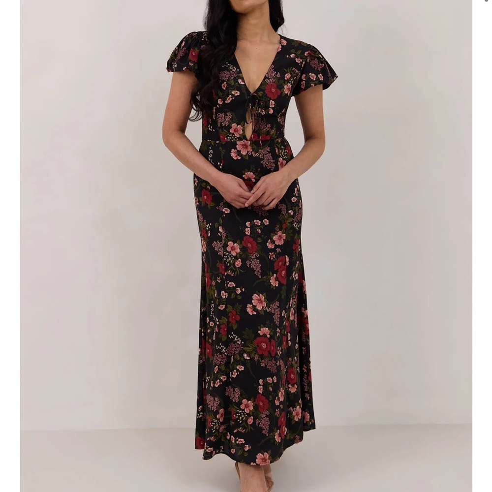 Park & Fifth Black Floral Midi Dress